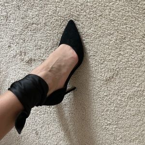 High heels wrap around